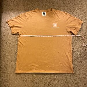❗️SOLD❗️The North Face Men's Tan T-Shirt